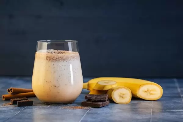 שייק בננה ושיבולת שועל Banana and Oats Smoothie